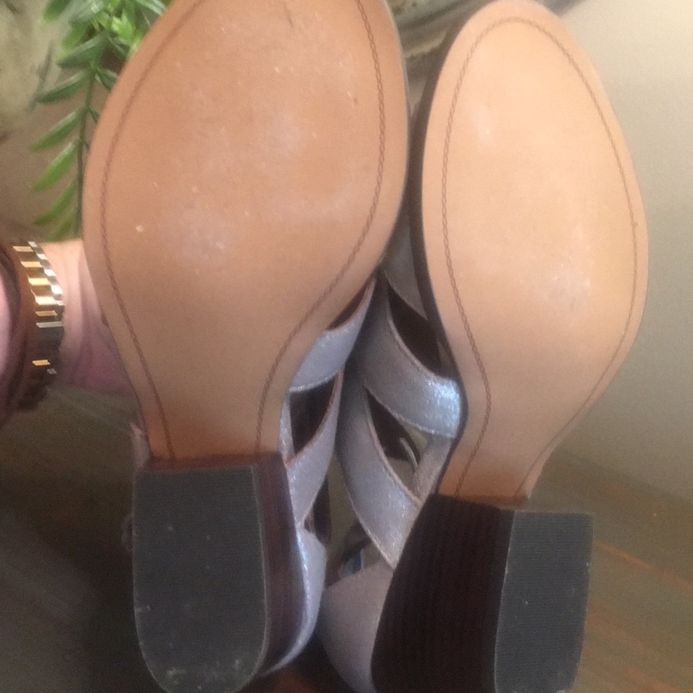 Nicole Tatiana Grey Silver Sandals - Picture 7 of 8